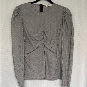 Women's Black and White Striped Top